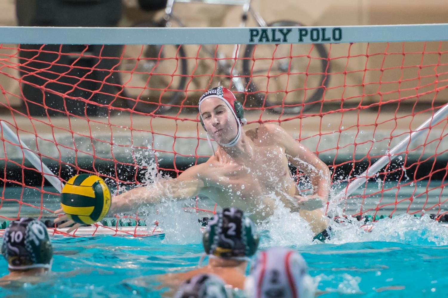 Senior+Ben+Rapaport+will+be+returning+for+his+fourth+season+as+the+varsity+goalie+for+Paly.+%0D%0A