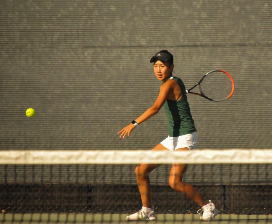 Erin Li concentrating during her match.