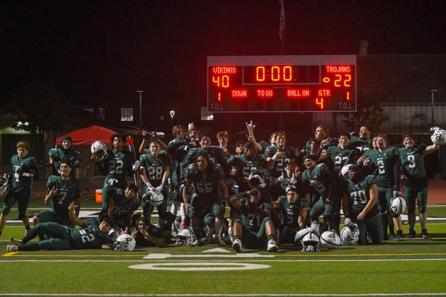 Paly Football gains a spot in CCS with a 40-23 win over Milpitas