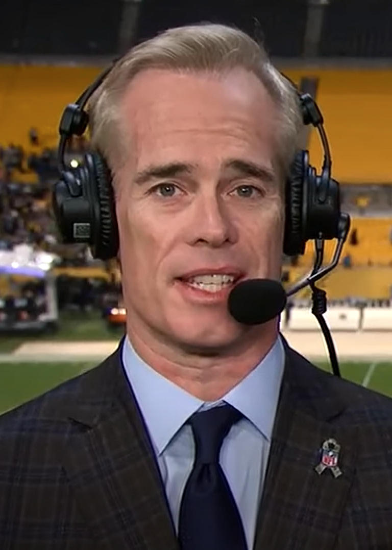 Who Are the  NFL Announcers and Halftime Commentators?