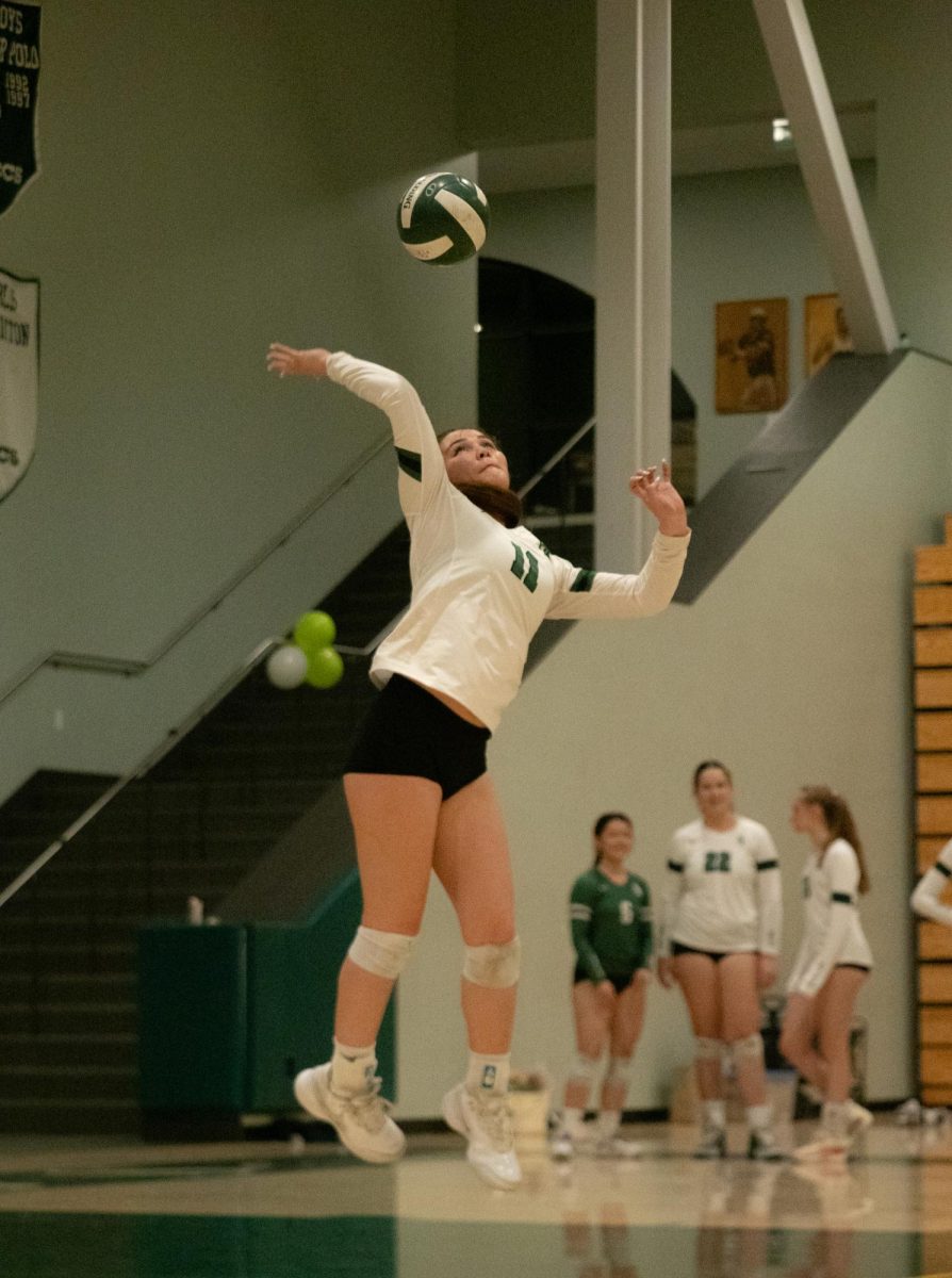 Paly Girls Volleyball beat Los Altos 3-1 on Senior Night