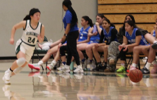 Paly Girls Basketball beats Silver Creek 45-43